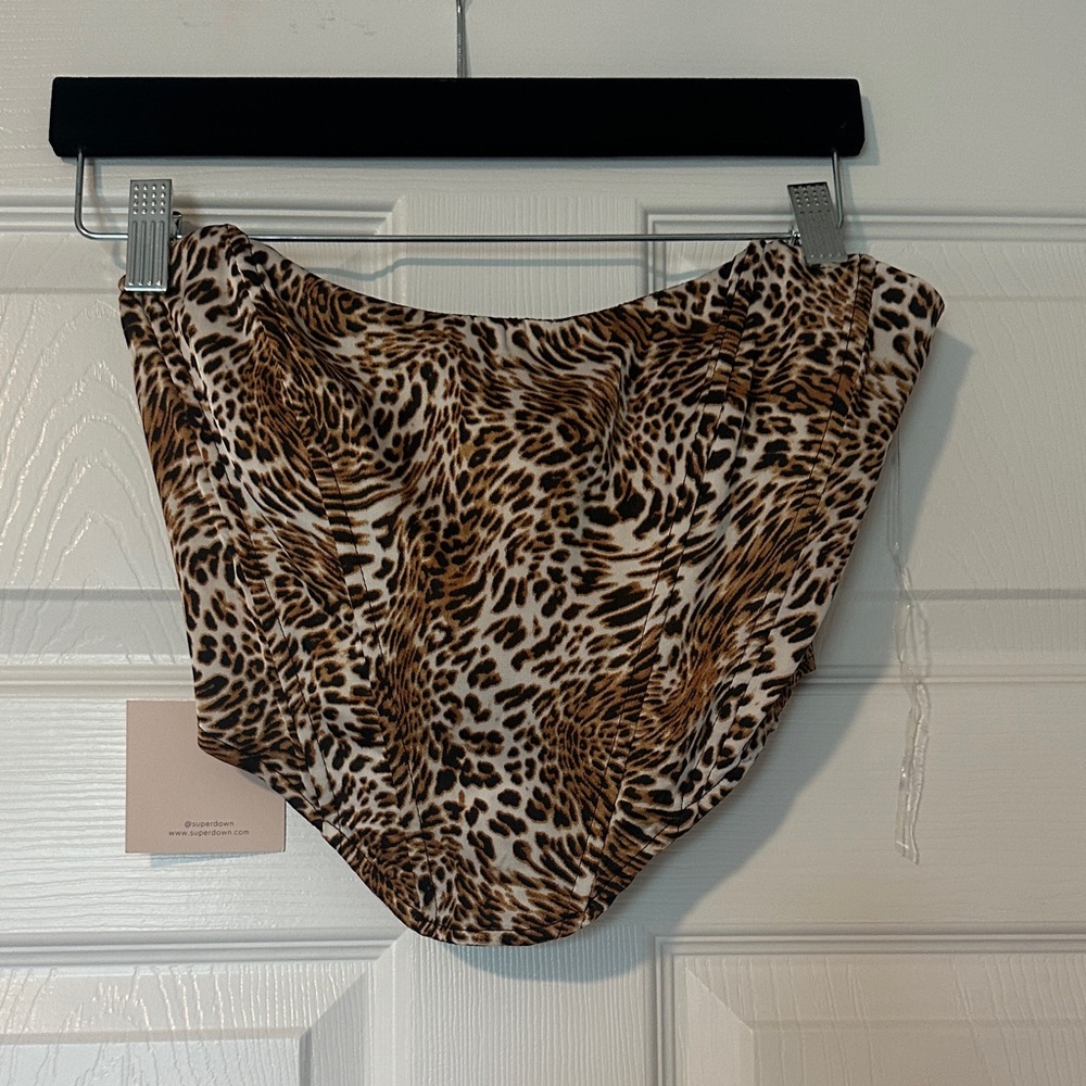 Superdown Animal Print crop top